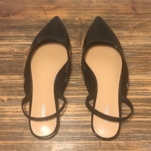 Black patent sling back flats